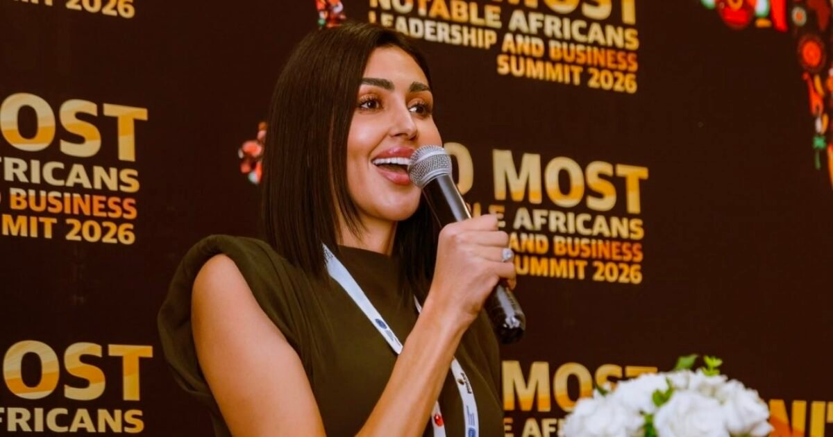 إيمان الغالط تُكرم بالقمة العالمية للاستدامة بلندن كأول مغربية وعربية، وفق المنظمين